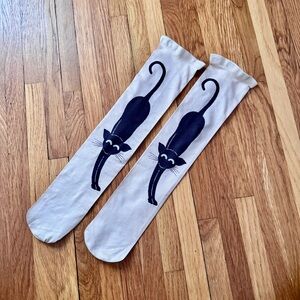 Cat Design Socks - Black and Cream